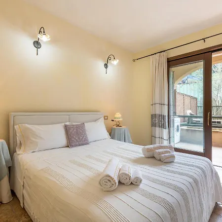Maison Pinella - Casa In Centro Con Terrazza Apartman