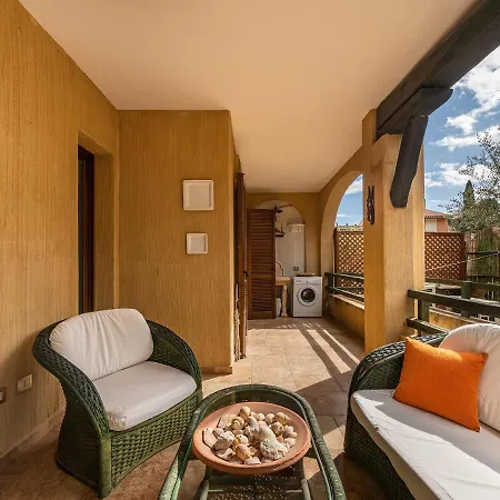 Maison Pinella - Casa In Centro Con Terrazza * Villasimius
