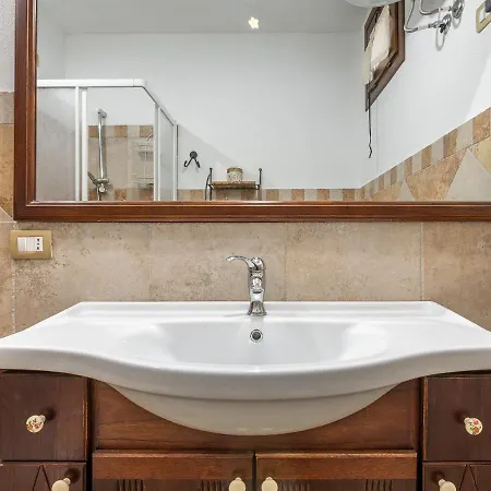 Apartman Maison Pinella - Casa In Centro Con Terrazza *