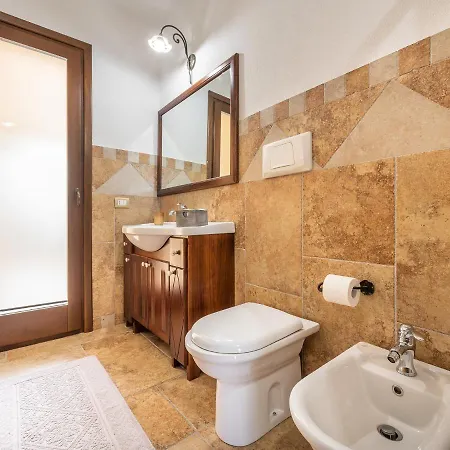 Maison Pinella - Casa In Centro Con Terrazza Villasimius