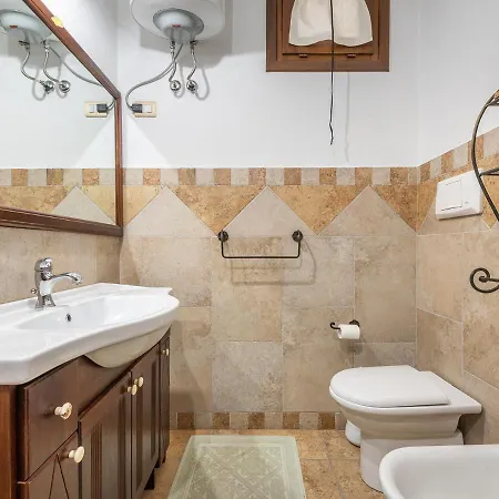 Apartman Maison Pinella - Casa In Centro Con Terrazza